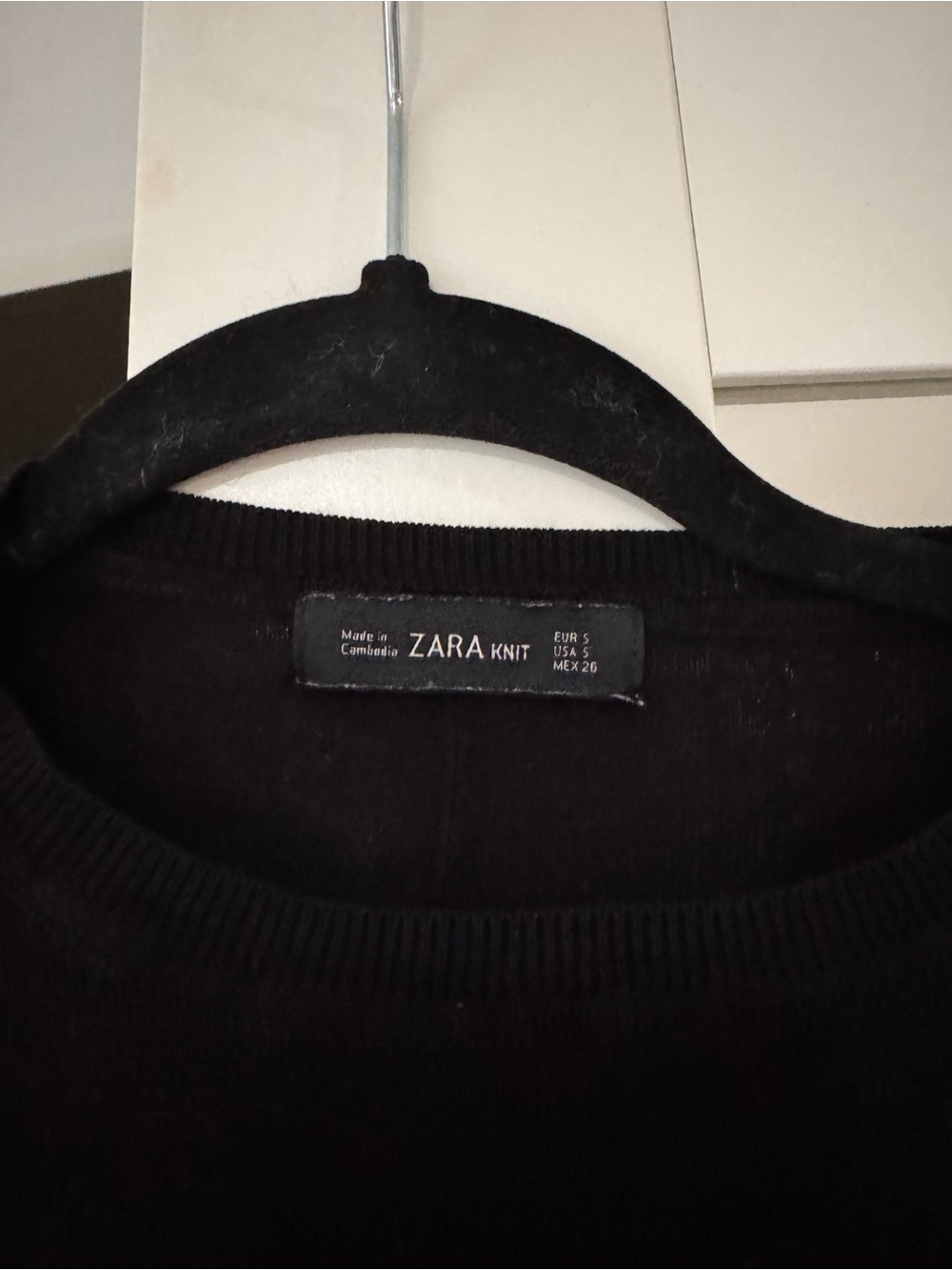 Zara Black Knit Crewneck Pullover
